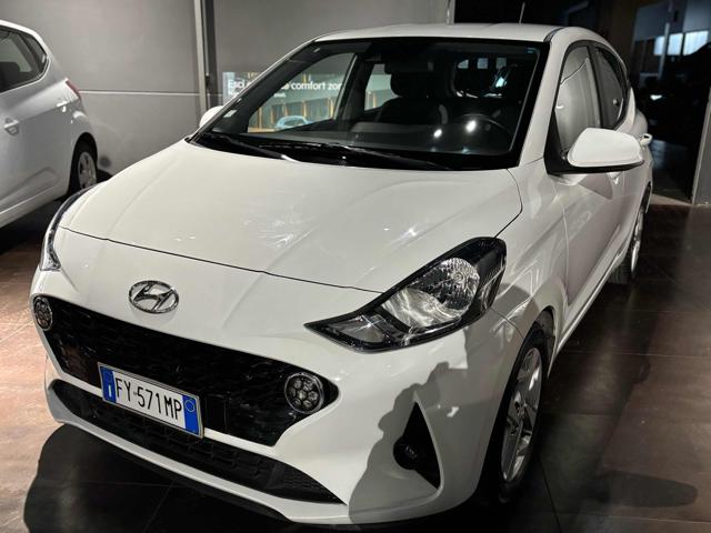HYUNDAI i10 usata, con Airbag