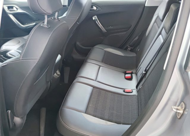 PEUGEOT 2008 usata, con Cruise Control