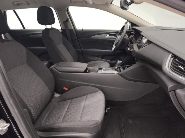 OPEL Insignia usata, con Luci diurne