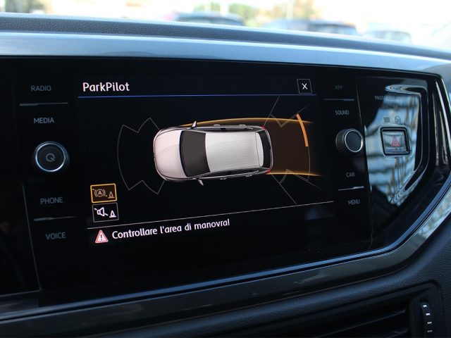 VOLKSWAGEN Polo usata, con Volante multifunzione