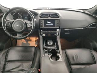 JAGUAR F-Pace usata, con ESP