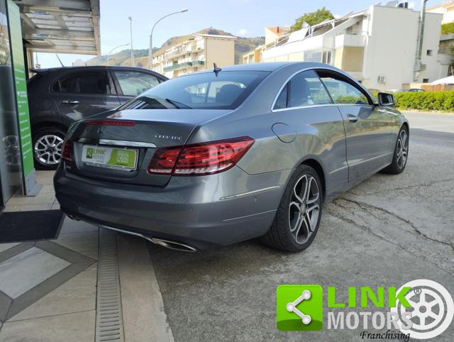MERCEDES-BENZ E 220 usata, con Cerchi in lega
