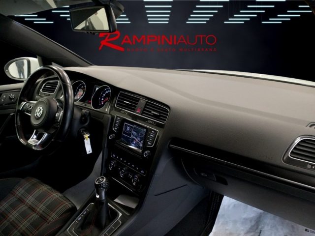 VOLKSWAGEN Golf GTI usata 17