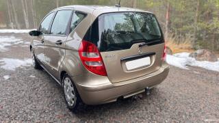 MERCEDES-BENZ A 160 usata, con Chiusura centralizzata