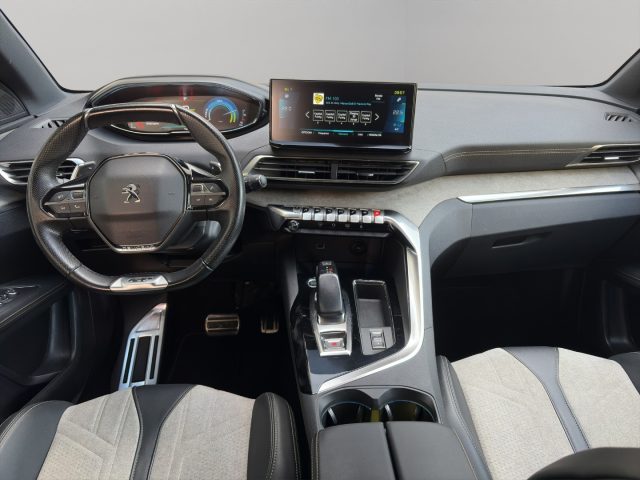 PEUGEOT 3008 usata, con Fari LED