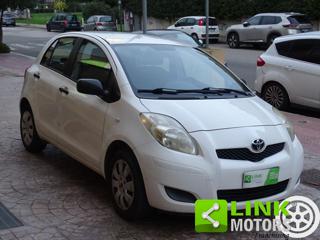 TOYOTA Yaris usata, con Airbag laterali