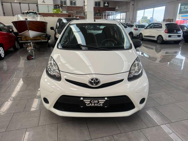TOYOTA Aygo usata, con Airbag
