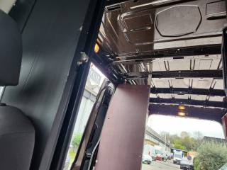 VOLKSWAGEN Crafter usata 19