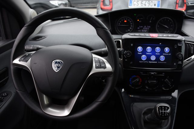 LANCIA Ypsilon usata, con Controllo trazione