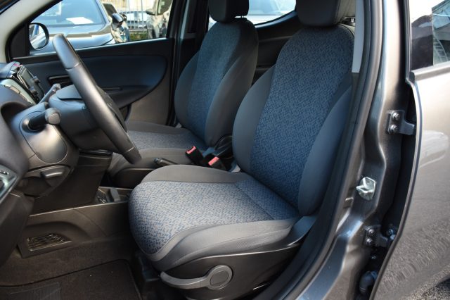 LANCIA Ypsilon usata, con Boardcomputer