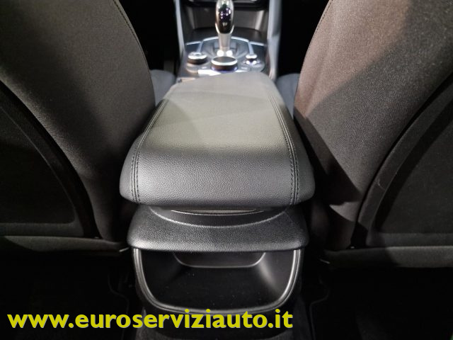 ALFA ROMEO Giulia usata, con Autoradio digitale