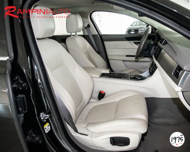 JAGUAR XF usata 17