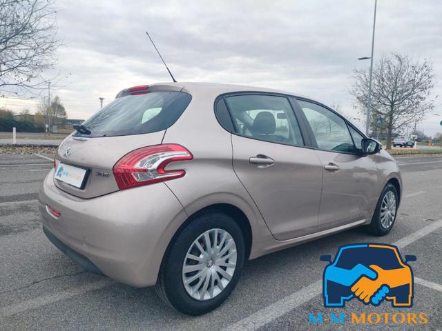 PEUGEOT 208 usata, con Alzacristalli elettrici