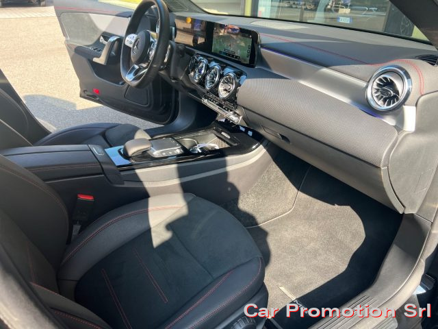 MERCEDES-BENZ CLA 250 usata, con Servosterzo