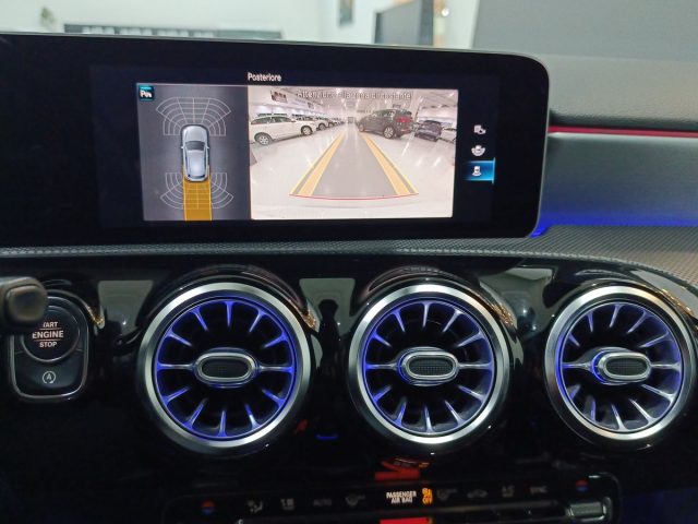 MERCEDES-BENZ A 180 usata, con Fari LED