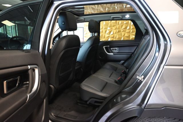 LAND ROVER Discovery Sport usata 11