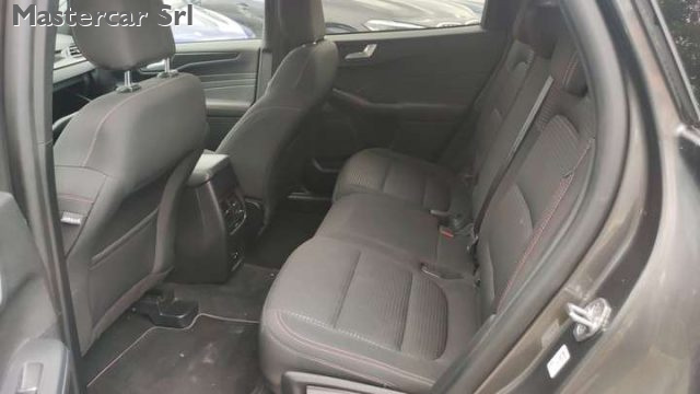 FORD Kuga usata, con Autoradio