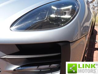 PORSCHE Macan usata, con Fendinebbia