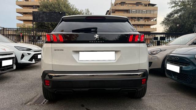 PEUGEOT 3008 usata, con Touch screen