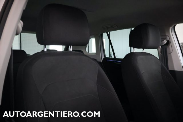 VOLKSWAGEN Tiguan usata, con Luci diurne