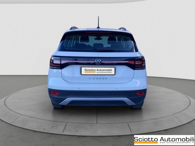 VOLKSWAGEN T-Cross usata, con Autoradio