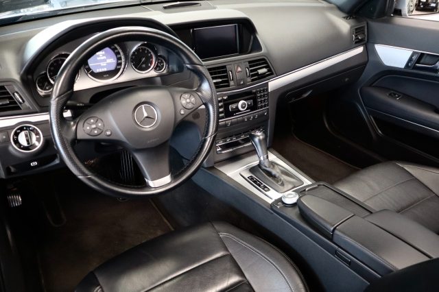 MERCEDES-BENZ E 200 usata, con Climatizzatore