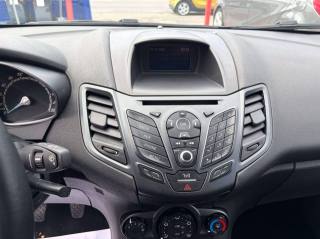 FORD Fiesta usata, con Climatizzatore