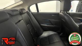 JAGUAR XE usata, con Park Distance Control