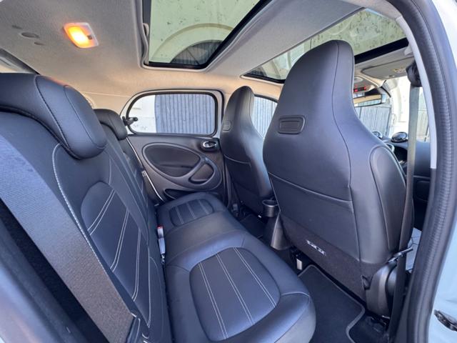 SMART ForFour usata, con Luci diurne LED