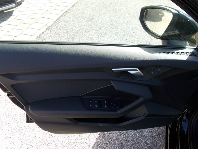 AUDI A3 usata, con Park Distance Control