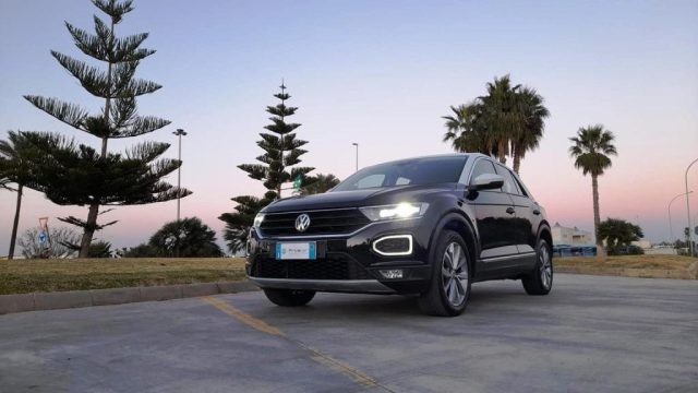 VOLKSWAGEN T-Roc usata, con Sensori di parcheggio posteriori