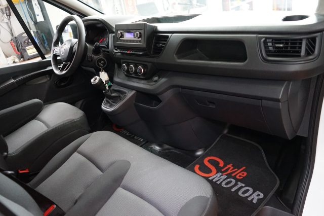 RENAULT Trafic usata, con ESP