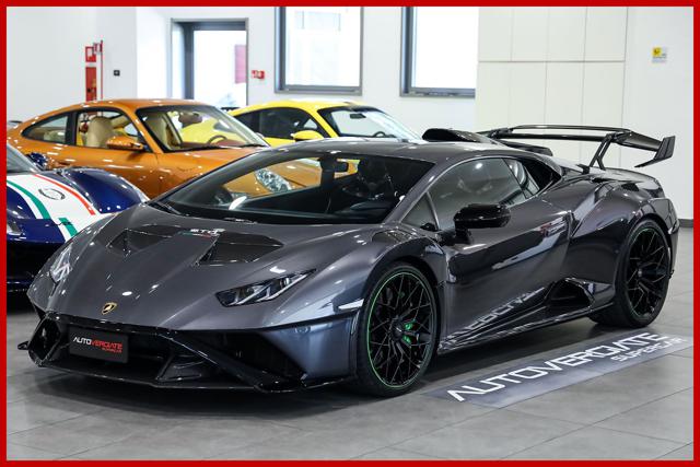 LAMBORGHINI Huracan usata, con Autoradio
