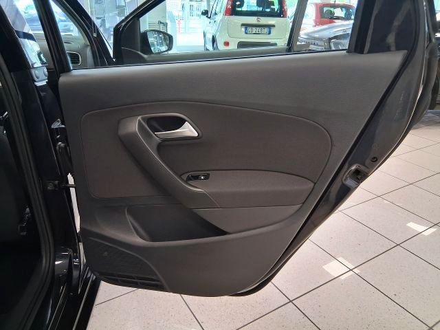 VOLKSWAGEN Polo usata, con Sensori di parcheggio anteriori