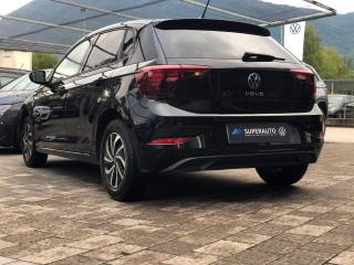 VOLKSWAGEN Polo usata, con Autoradio