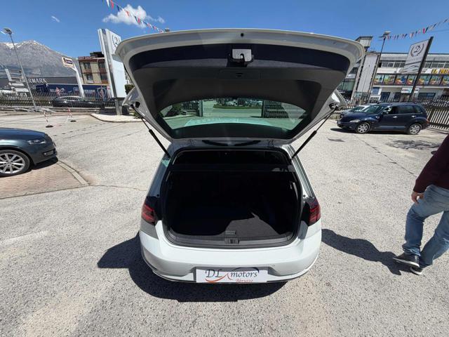 VOLKSWAGEN Golf usata, con Bracciolo