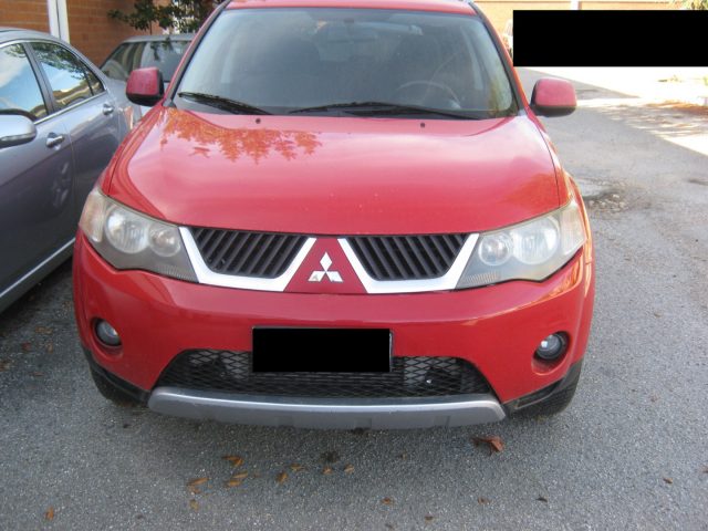 MITSUBISHI Outlander usata, con Airbag