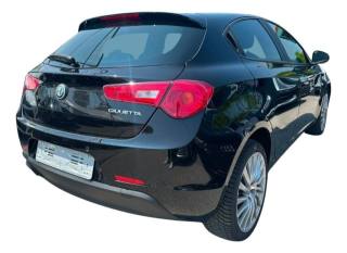 ALFA ROMEO Giulietta usata, con Autoradio