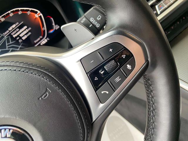 BMW 320 usata, con Touch screen