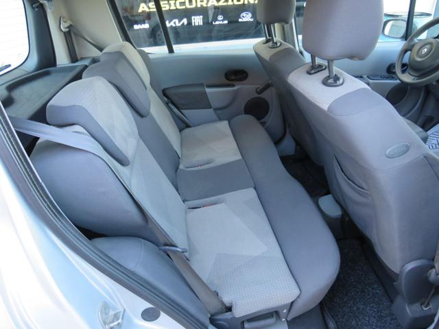 RENAULT Modus usata 16