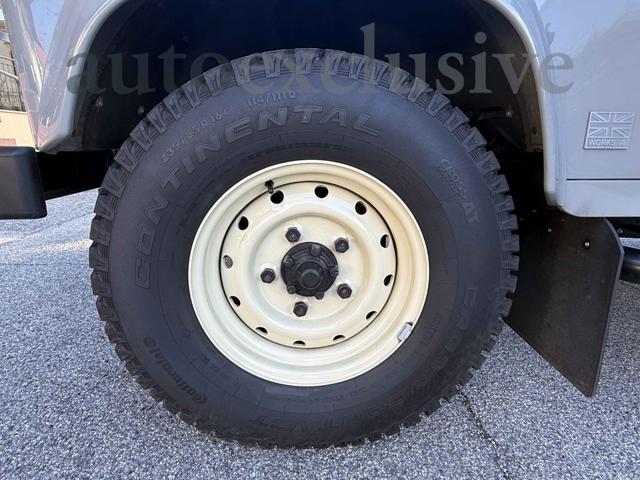 LAND ROVER Defender usata 18