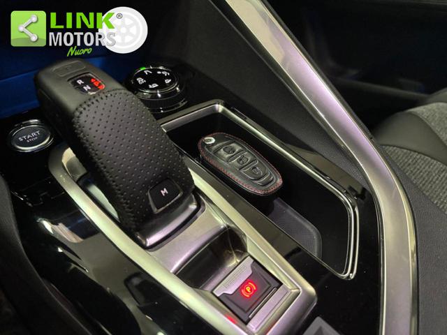 PEUGEOT 3008 usata, con Sedile posteriore sdoppiato