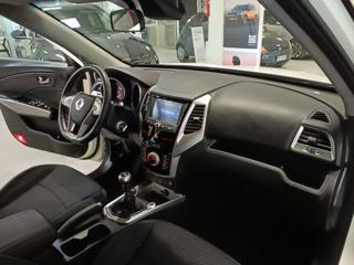 SSANGYONG Tivoli usata, con Controllo automatico clima
