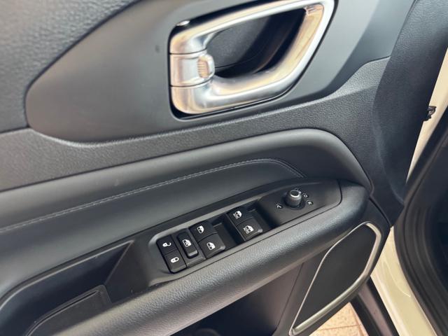 JEEP Compass usata, con USB
