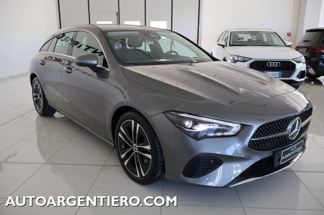 MERCEDES-BENZ CLA 180 usata, con Sensori di parcheggio anteriori