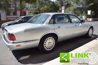 JAGUAR XJ6 usata, con Servosterzo