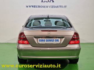 MERCEDES-BENZ E 320 usata 48