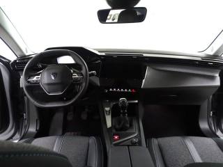 PEUGEOT 308 usata, con Sistema di navigazione