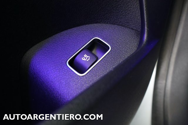 MERCEDES-BENZ GLE 300 usata, con Isofix