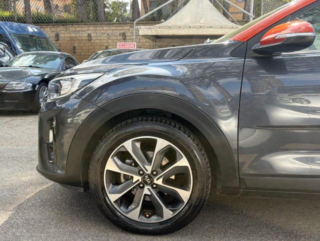 KIA Stonic usata, con Autoradio